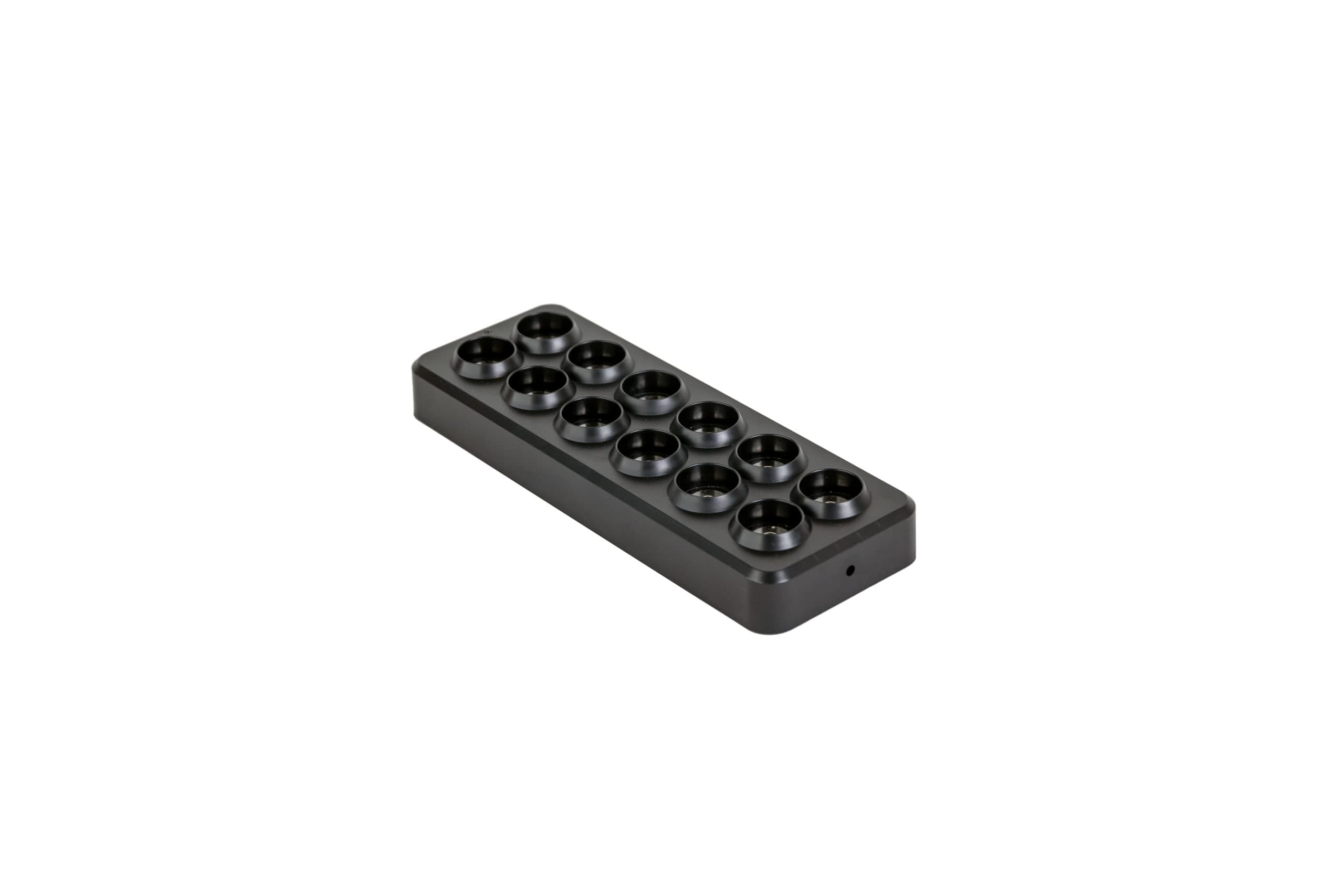Oplaadstation zwart magnetisch DORSETTO voor (12 dinerkaarsen)